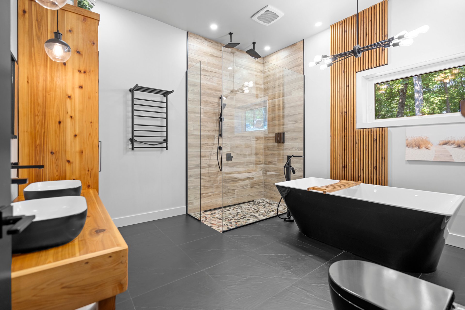 Ensuite bathroom